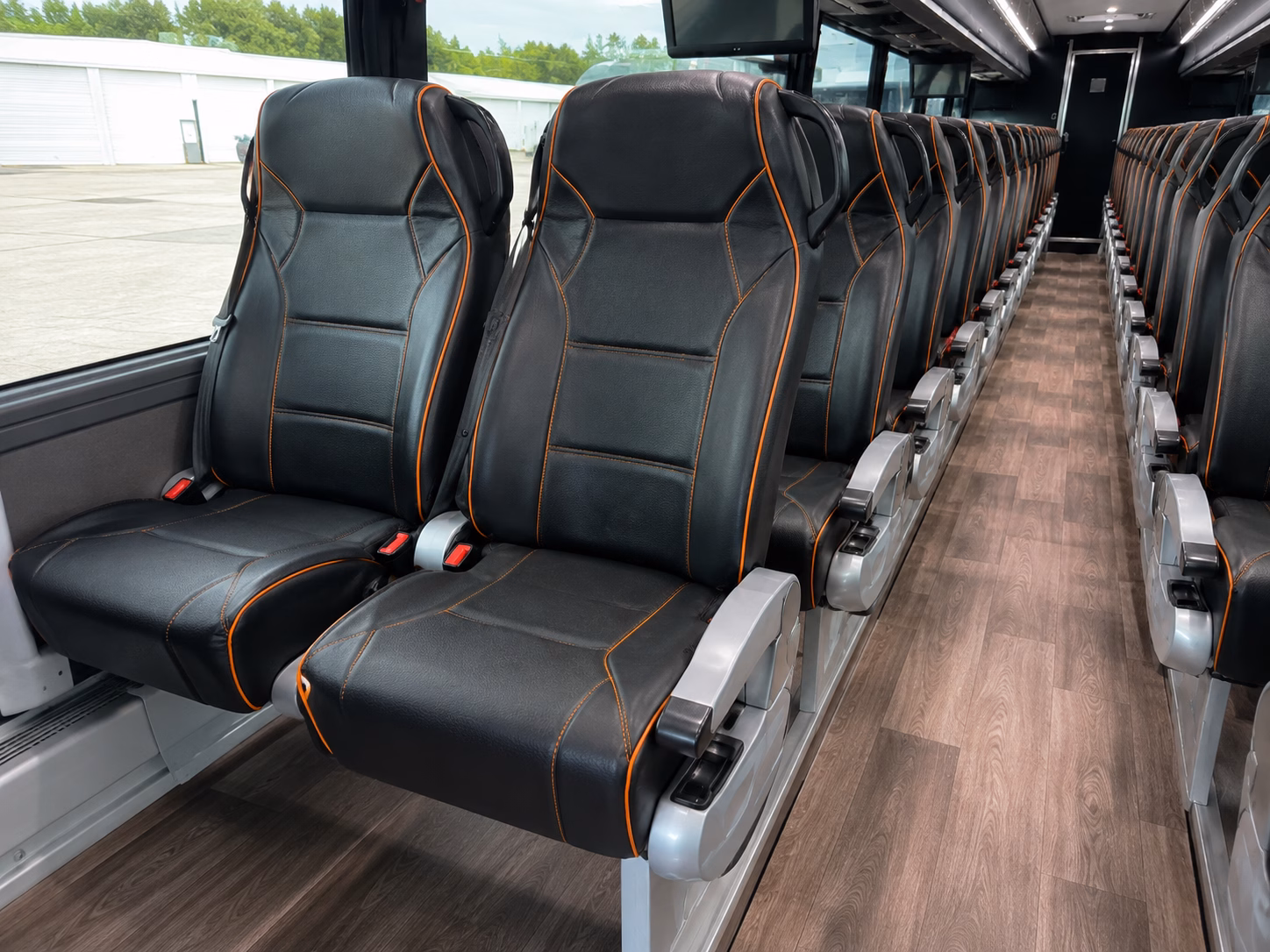 buses to hershey bears games at giant center
