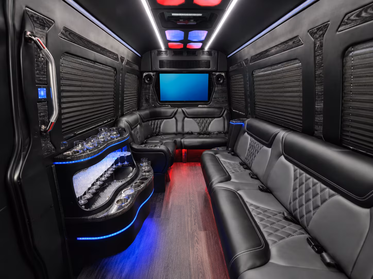hotel to venue shuttle buses along the wyomissing corridor
