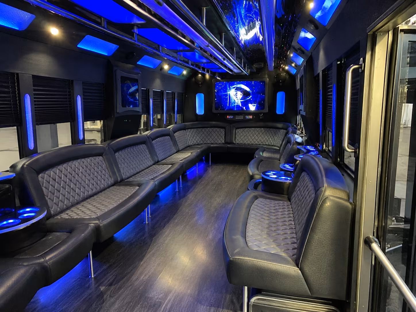 reading 28 passenger party bus interior